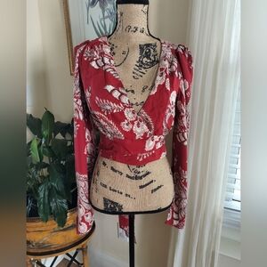 T.D.C. Contemporary By Topson Women's Cropped Wrap Red Paisley Size M